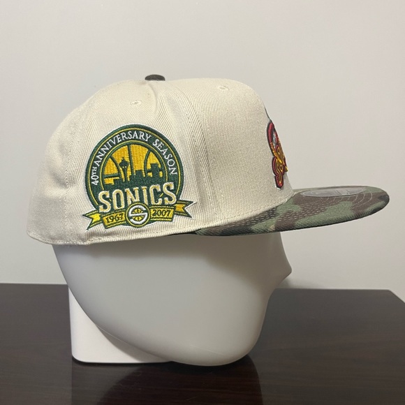 Seattle Supersonics 40th Anniversary Hat Cap Fitted 7-1/4 Mitchell Ness Dynasty - Picture 2 of 4